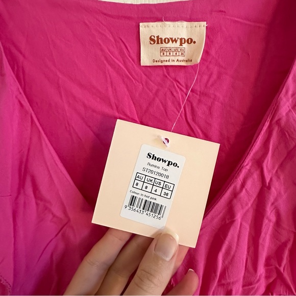 Showpo hot pink ruffle crop top - Picture 3 of 3